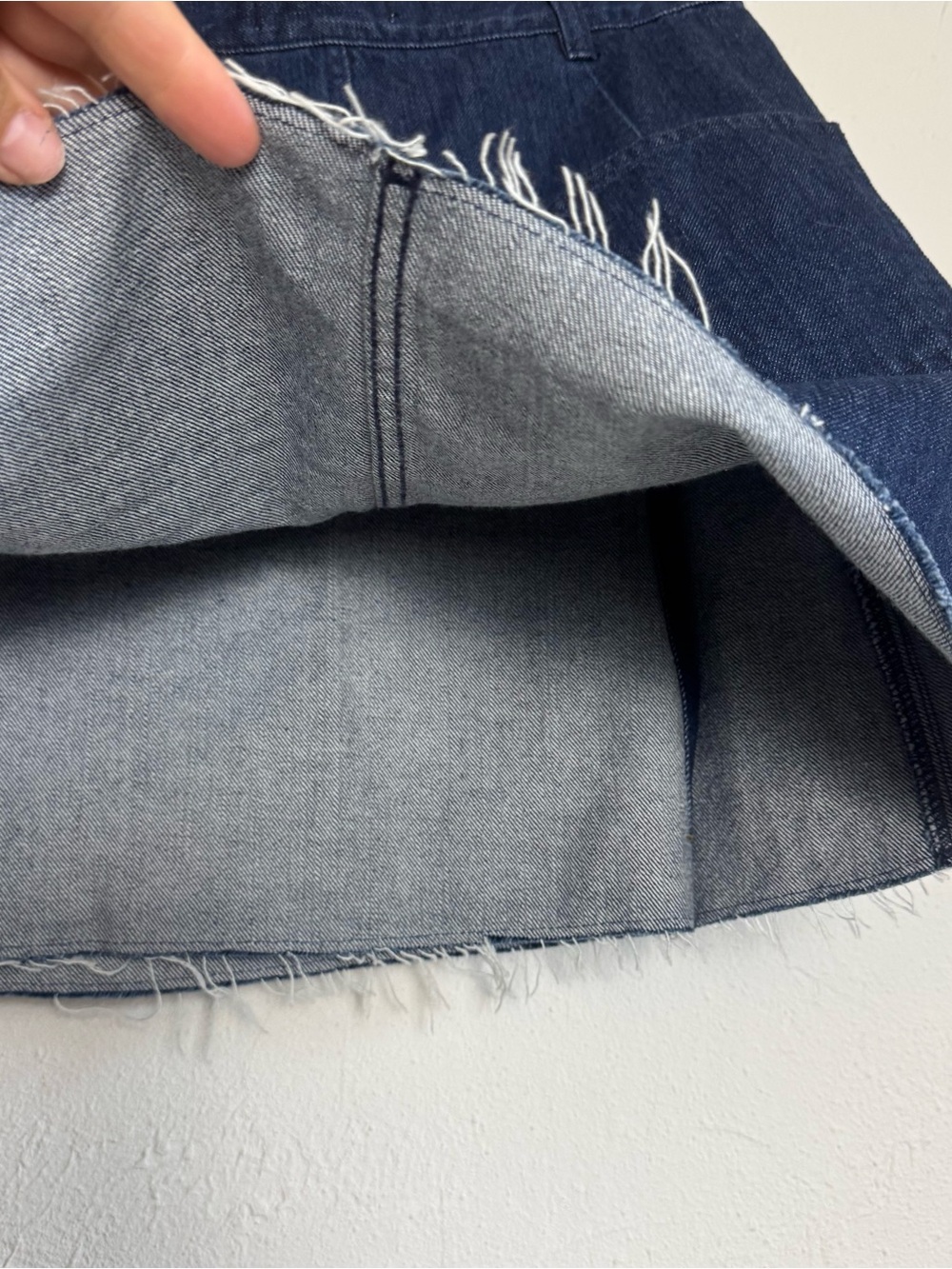 Madewell Denim Wrap Jean Skirt‎ - Picture 4 of 8